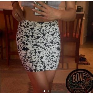 black and white floral mini skirt